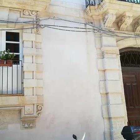 Casa Giglia *