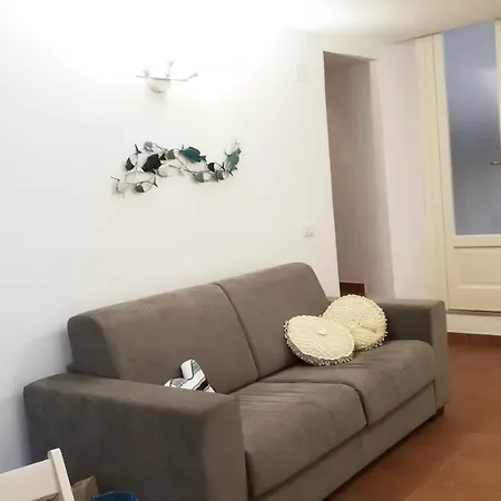 Casa Giglia Apartment *